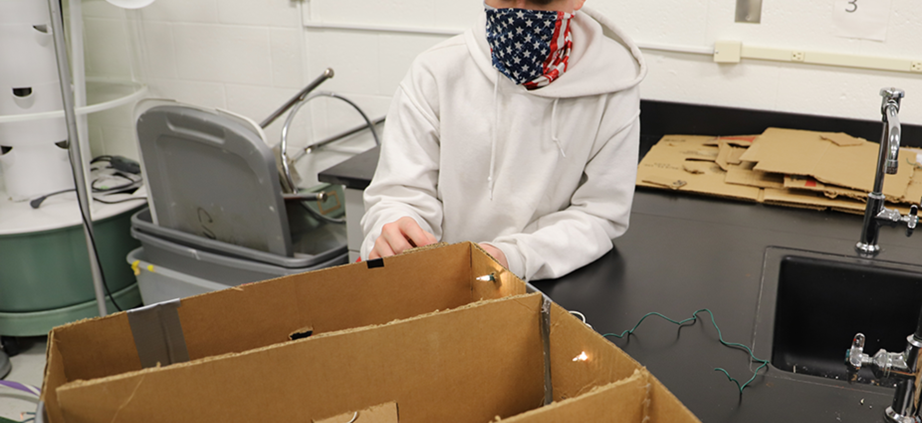 Student working in STEM class