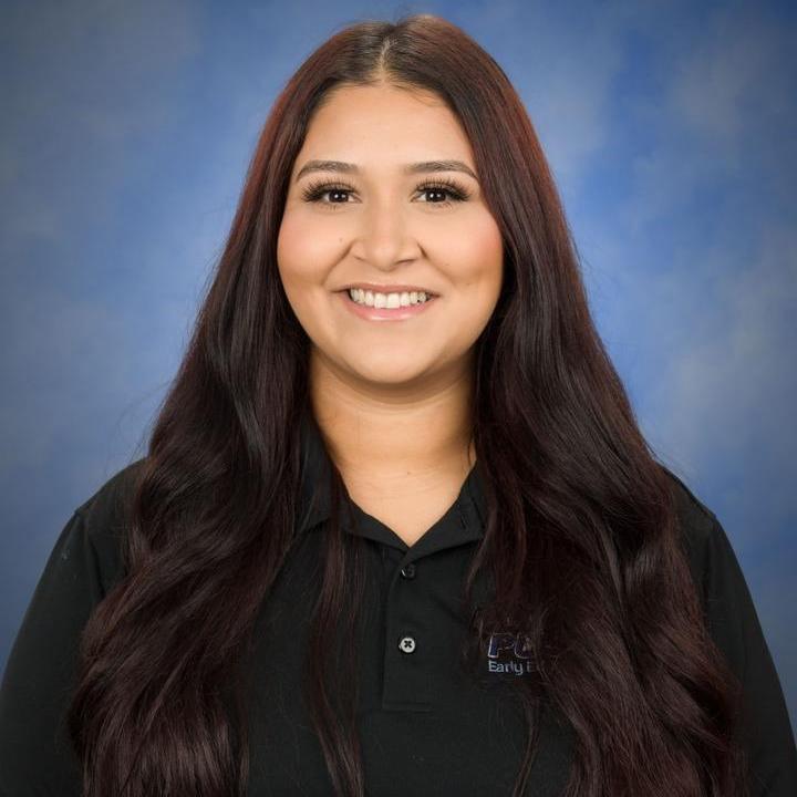 MonicaAndrade's Profile Photo