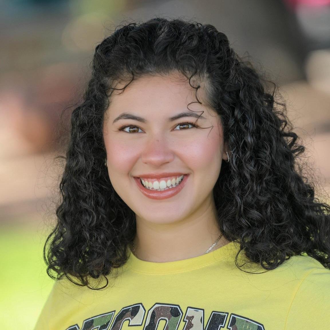 LauraDeLeon's Profile Photo
