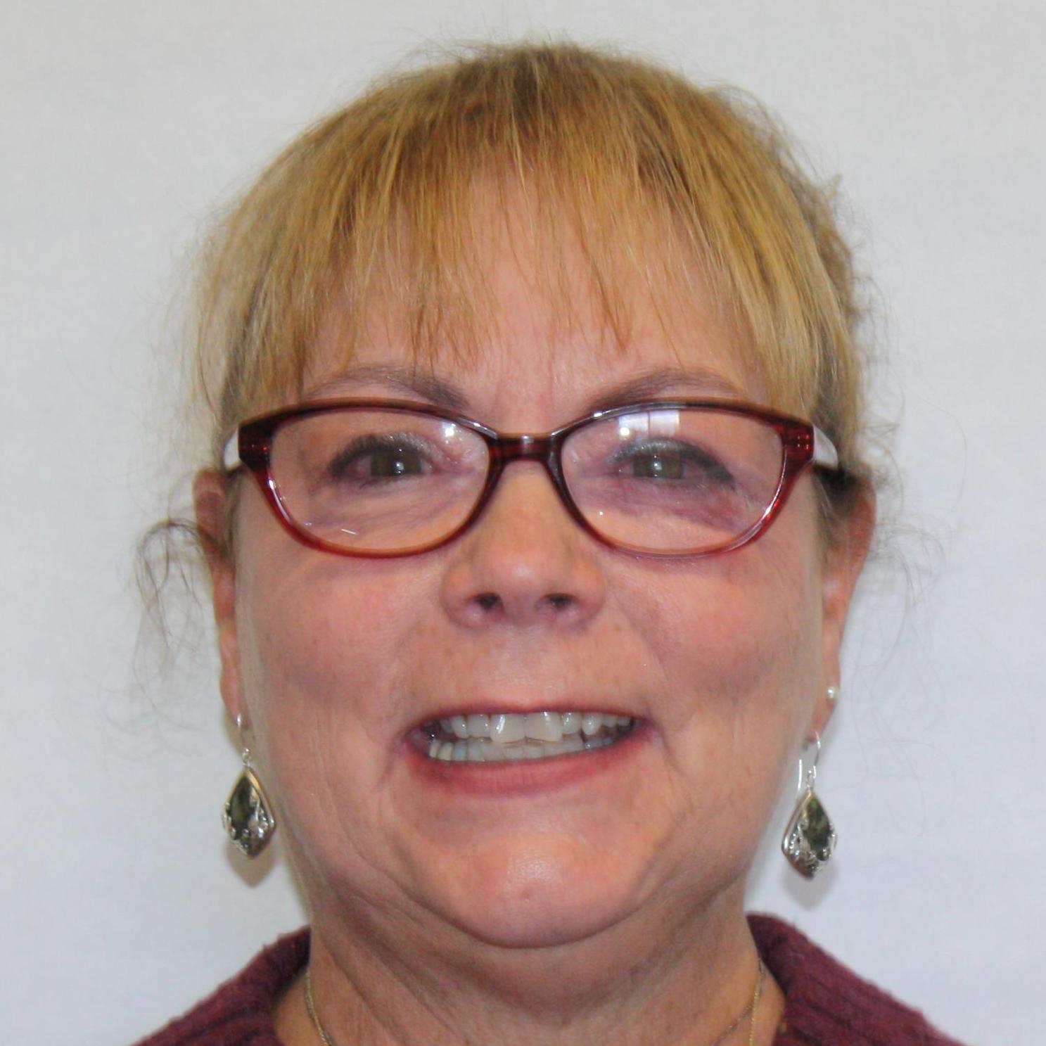 LoriFalconer's Profile Photo