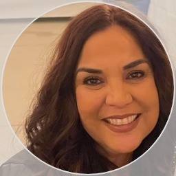 MercedesAlvarez's Profile Photo