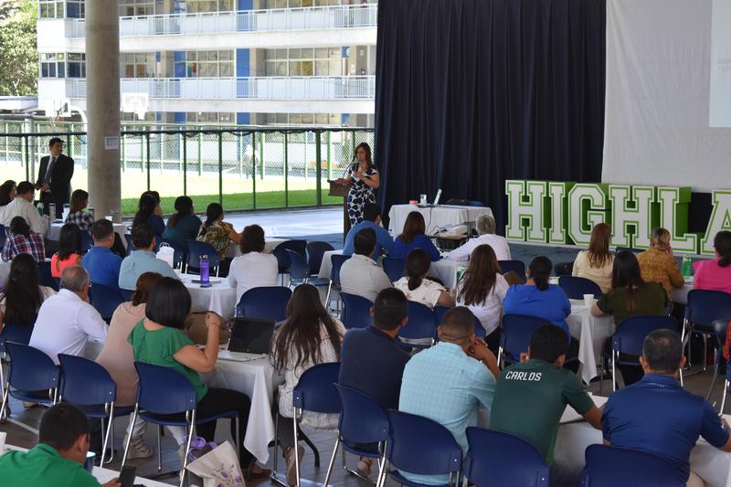 Renovando el corazón y la mente para vivir el Modelo pedagógico de Personalización del aprendizaje RCSA Featured Photo