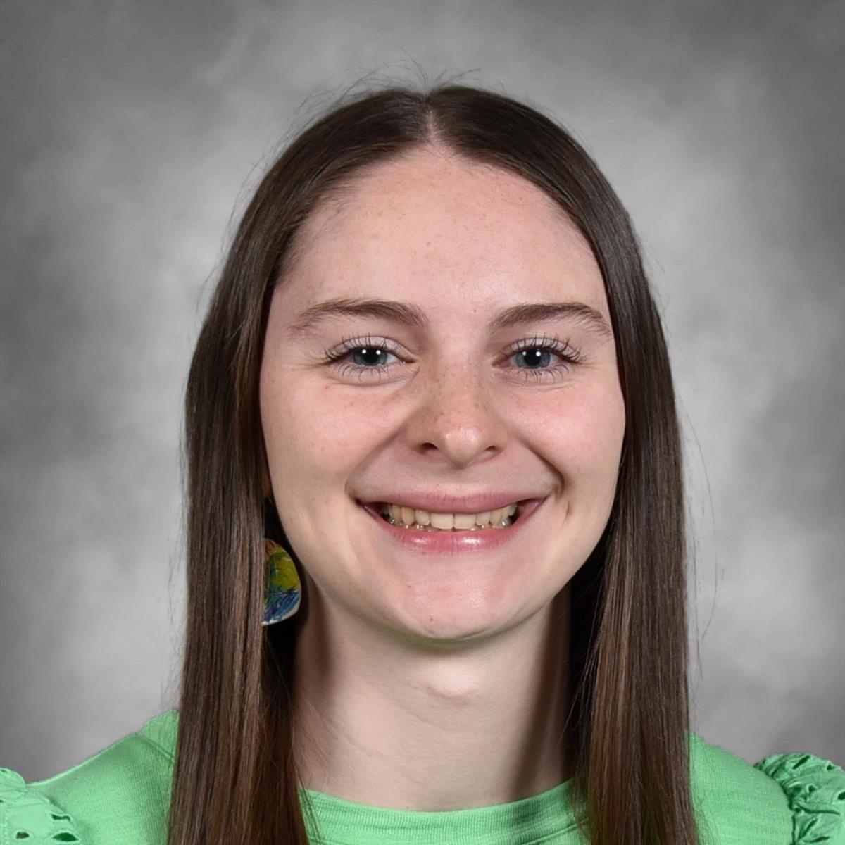Summer Davis profile photo