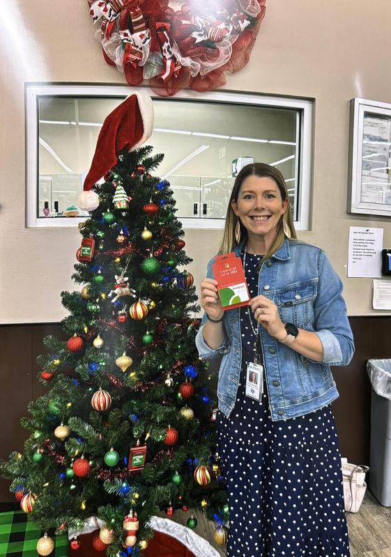 Spring Hill High School Teacher Honored As BGC Teacher Of The Season