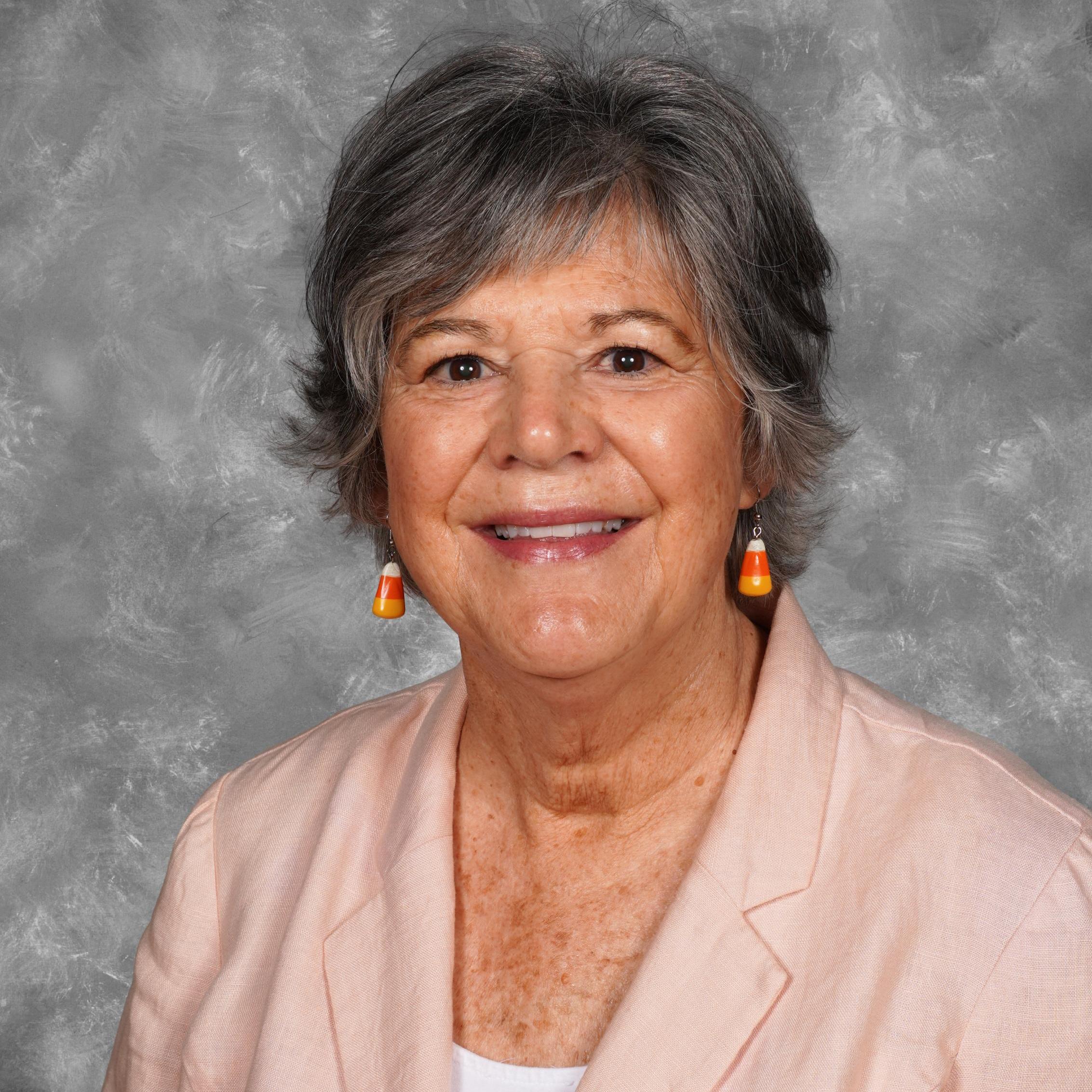 SusanPrevite's Profile Photo