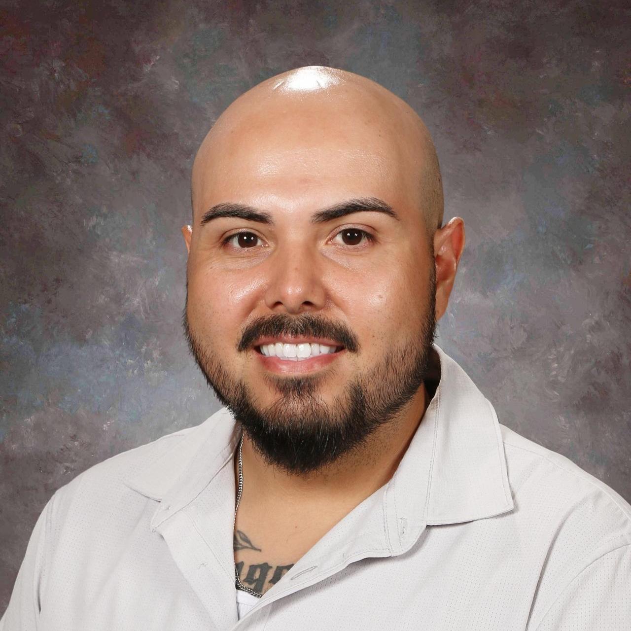 ErnestoLopez's Profile Photo