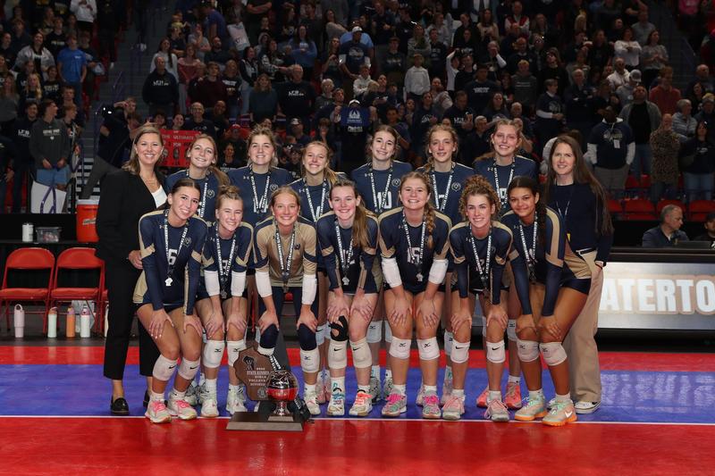 Luther Prep Girls Volleyball team awarded the WIAA Sportsmanship Award