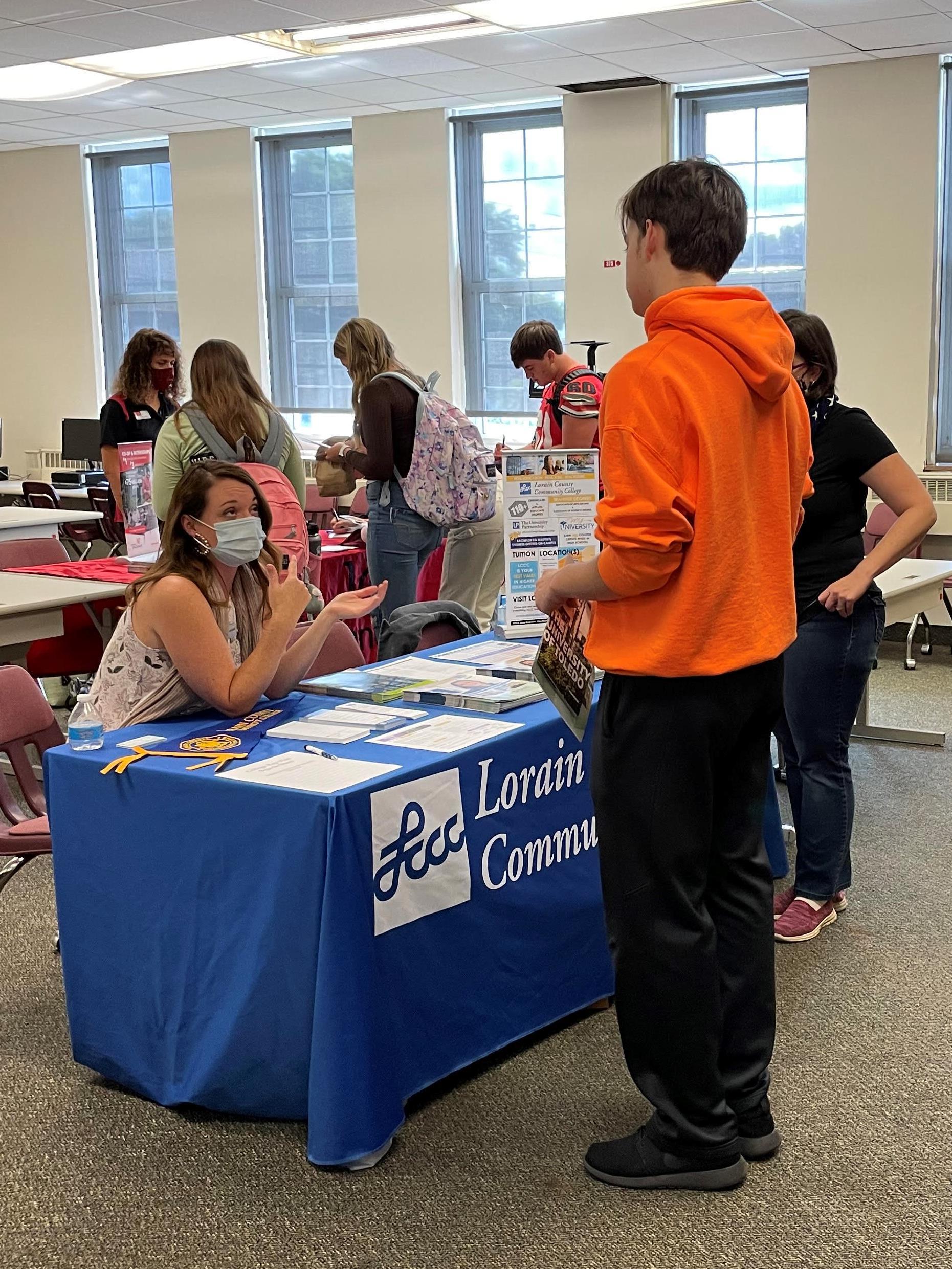 Cuyahoga Heights High School Students Explore Futures at College Day |  Cuyahoga Heights Schools