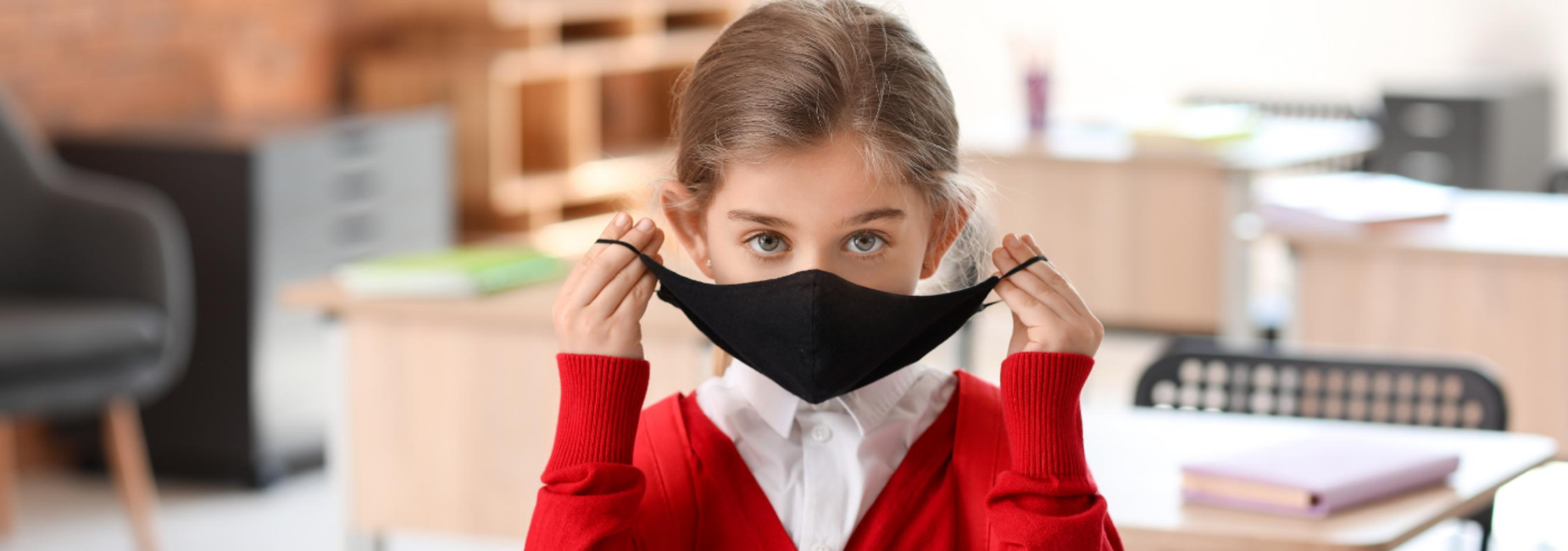 girl wearing face mask