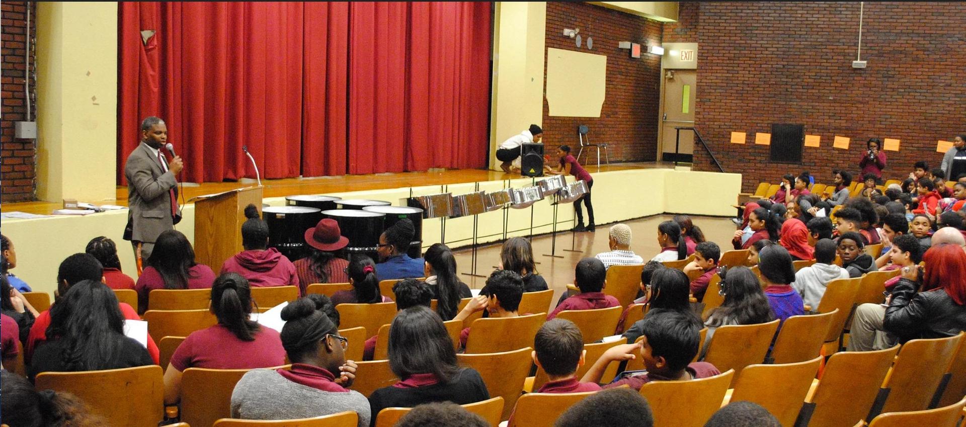 Principal #39 s Message About Us JHS 292 Margaret S Douglas