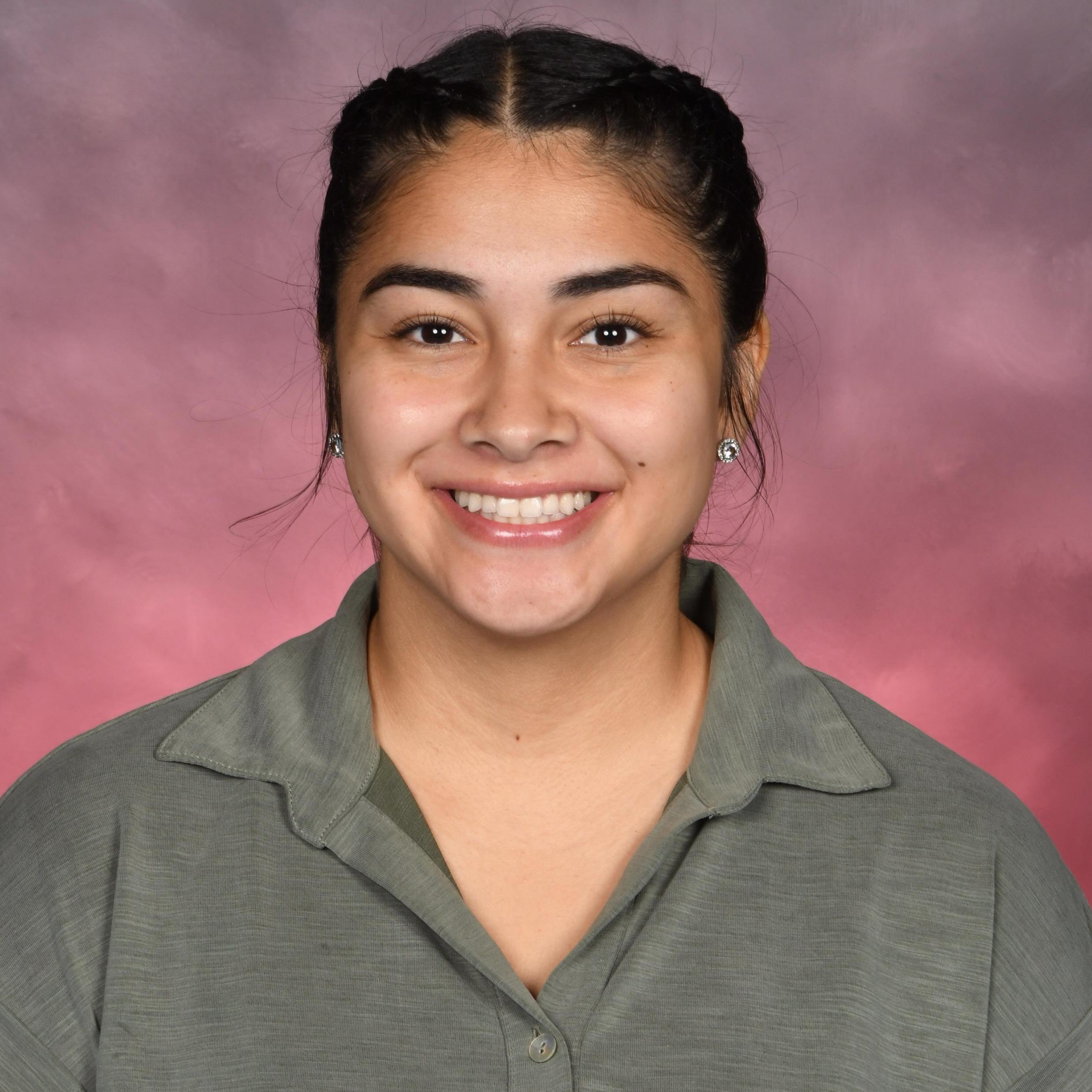 MikahRenteria's Profile Photo