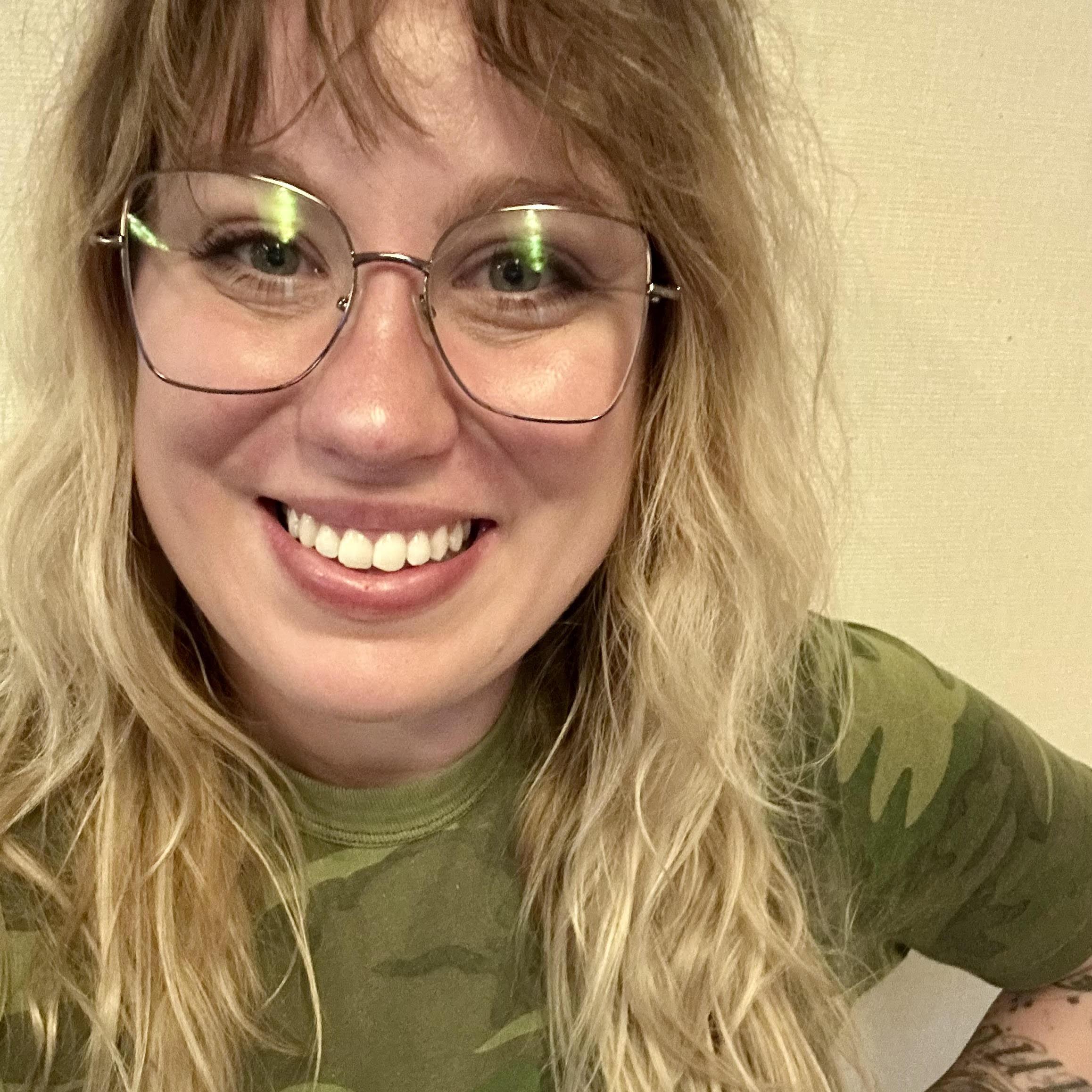 HilaryBly's Profile Photo