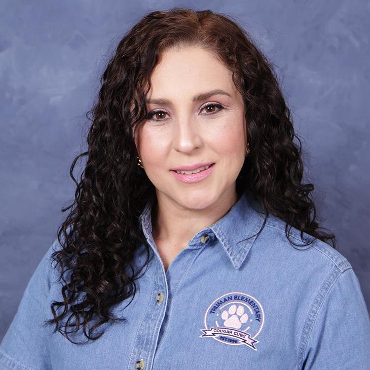 AraceliGauna's Profile Photo