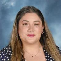 AdrianaMarin's Profile Photo