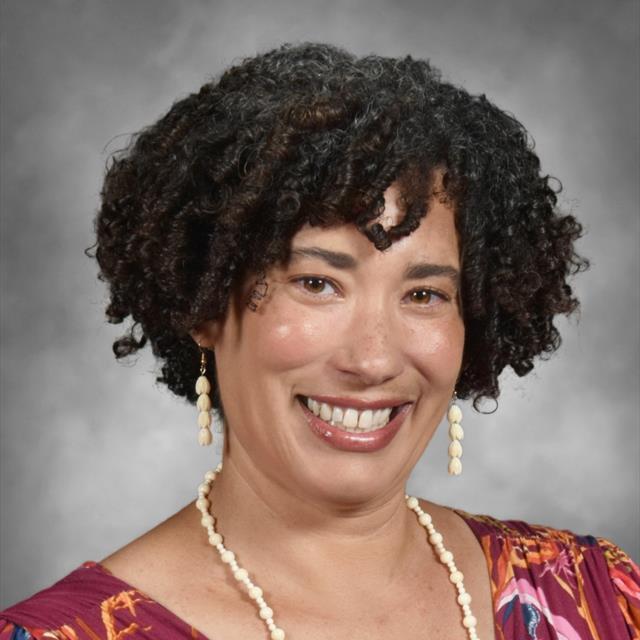 AdrienneYbarra's Profile Photo