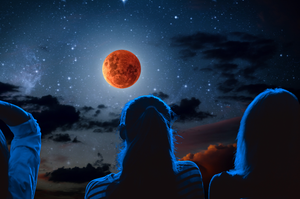 Decorative, Lunar eclipse