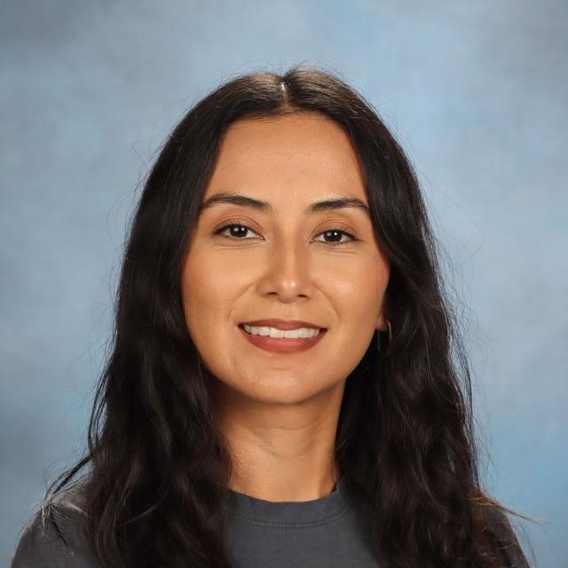 STEPHANIEHUEZO's Profile Photo