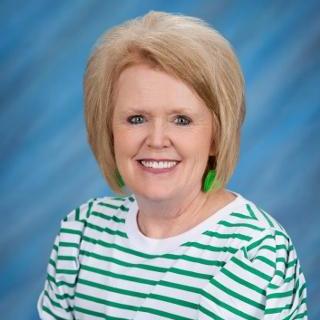 LisaSeale's Profile Photo