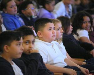 Acclaimed Children’s Author Pam Muñoz Ryan Visits the Whelan School