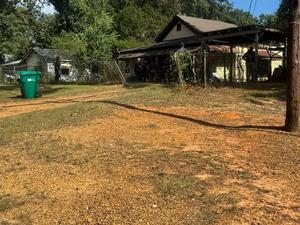 On 08/03/2026, deputies with the Pike County Sheriff’s Office attempted to make an arrest on a suspect for the sale of a controlled substance.