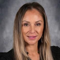 SUSIELUTZ's Profile Photo