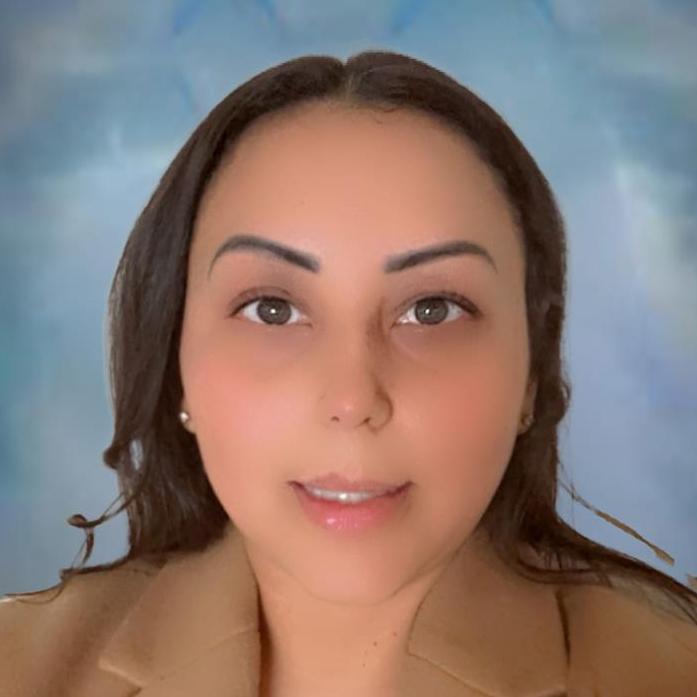 KarlaReyes's Profile Photo