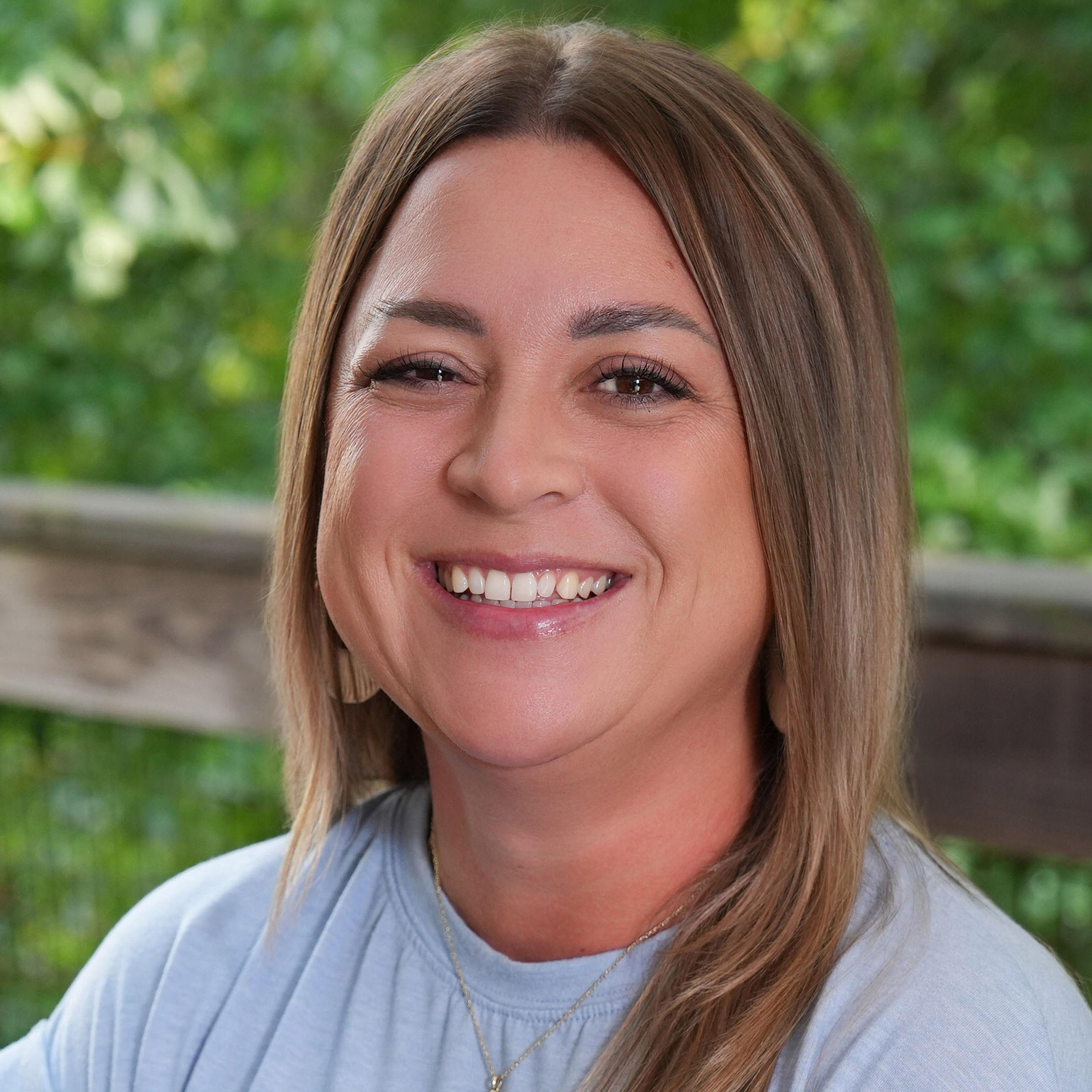 AngelaHowell's Profile Photo