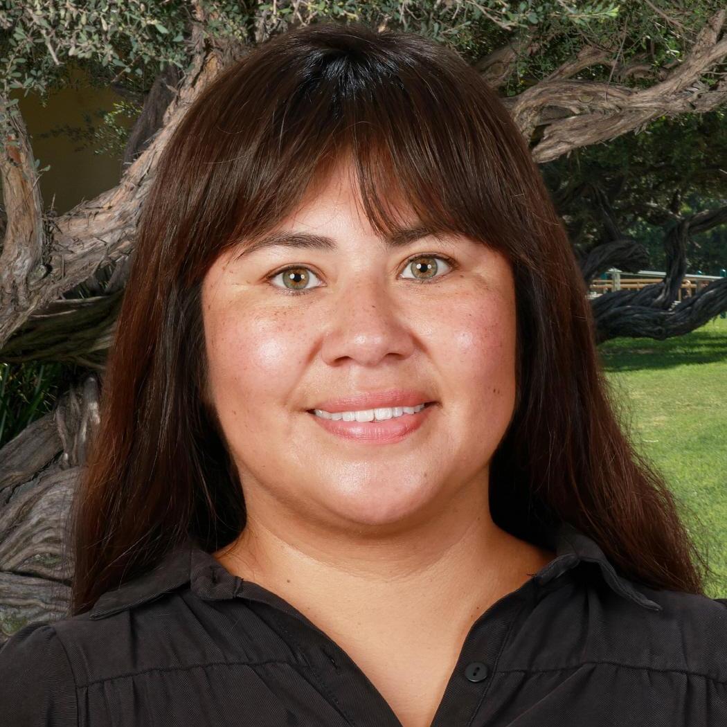 ElizabethHernandez's Profile Photo