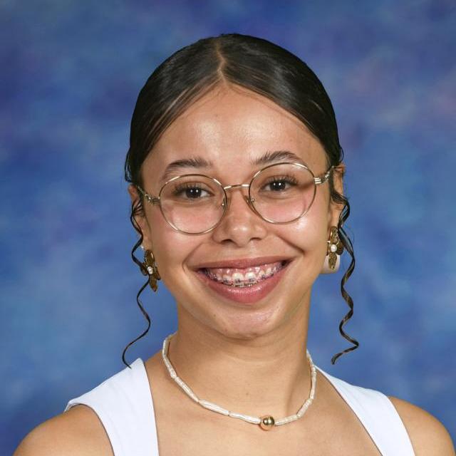 AlanisResto Reyes's Profile Photo