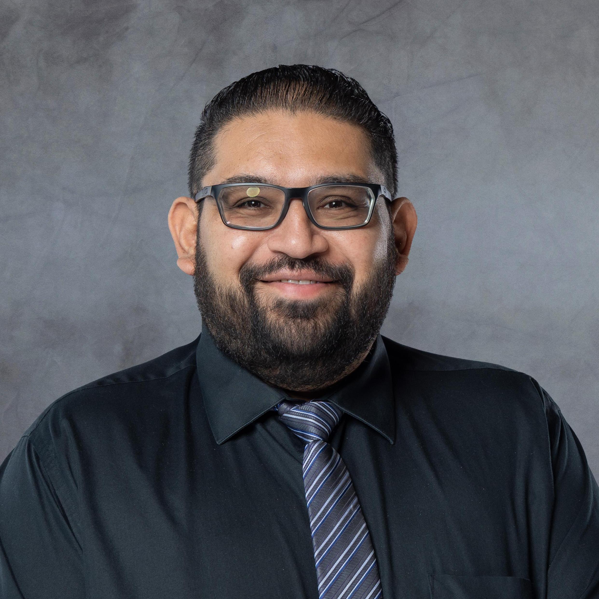 ArmandoDuenas's Profile Photo