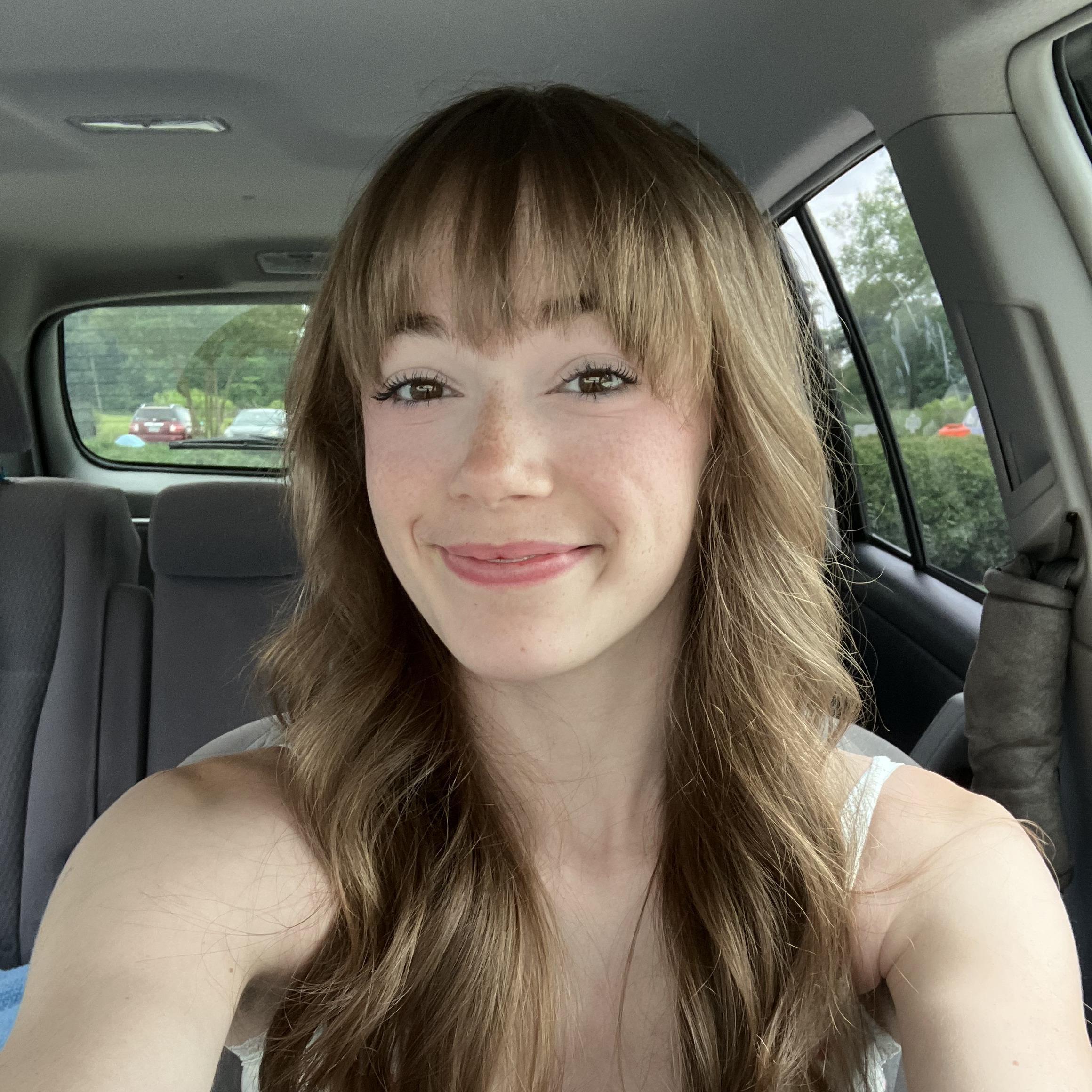 MadeleineAvrit's Profile Photo