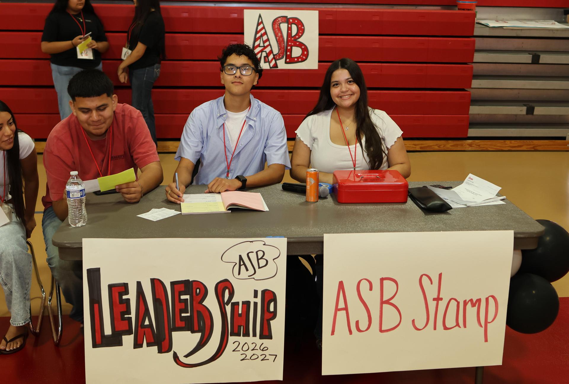 Students and staff at Tribe Turnout 19