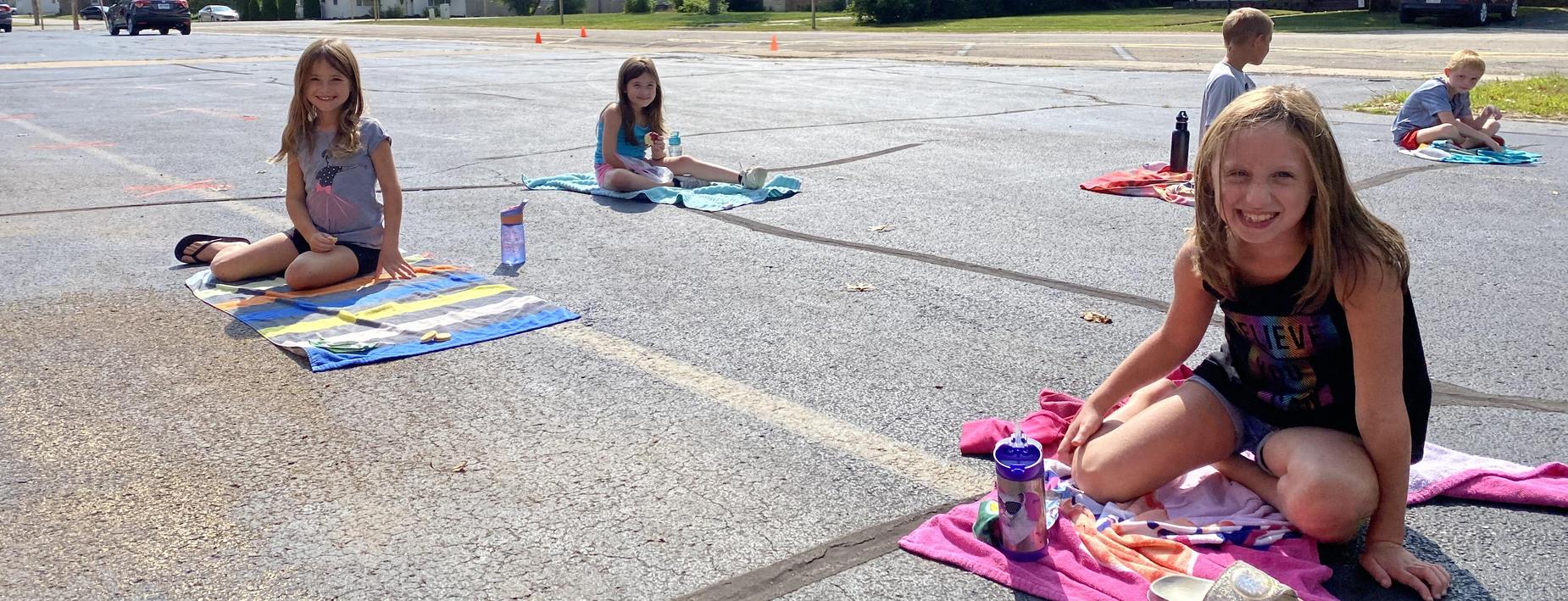 Learning outside at the ES