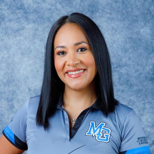 AlejandraAlaniz's Profile Photo