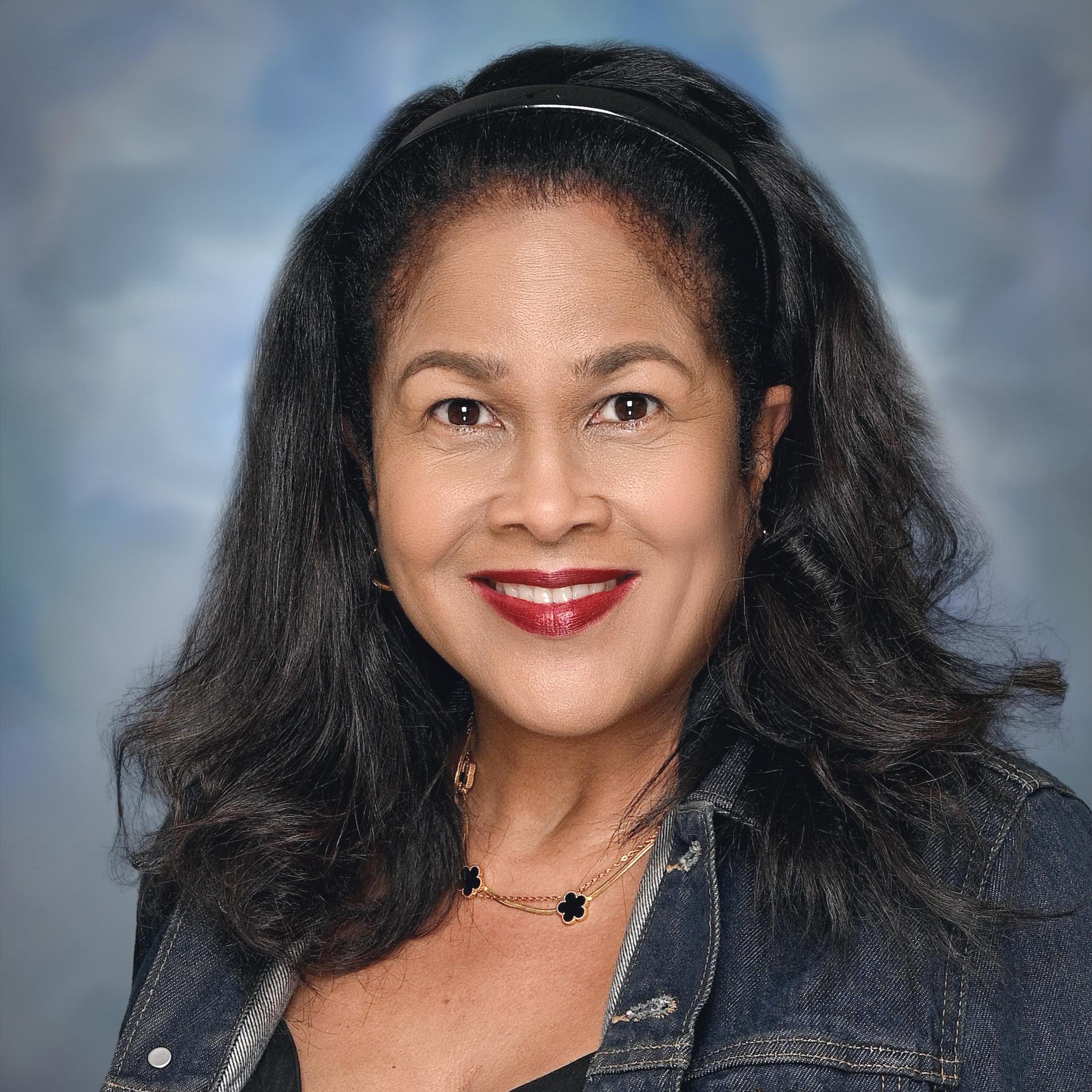 Ms.Holland's Profile Photo