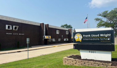 Frank Lloyd Wright Intermediate School