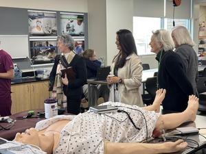 School leaders visit medical pathway classroom