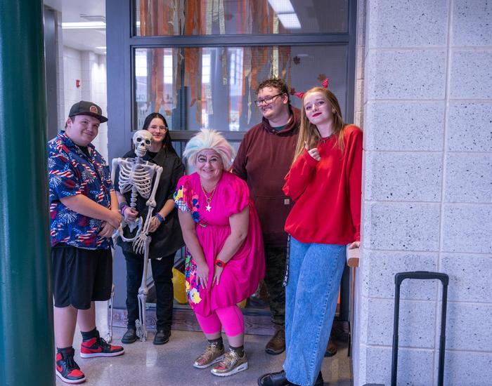 Students in their school store Grizzly Grub