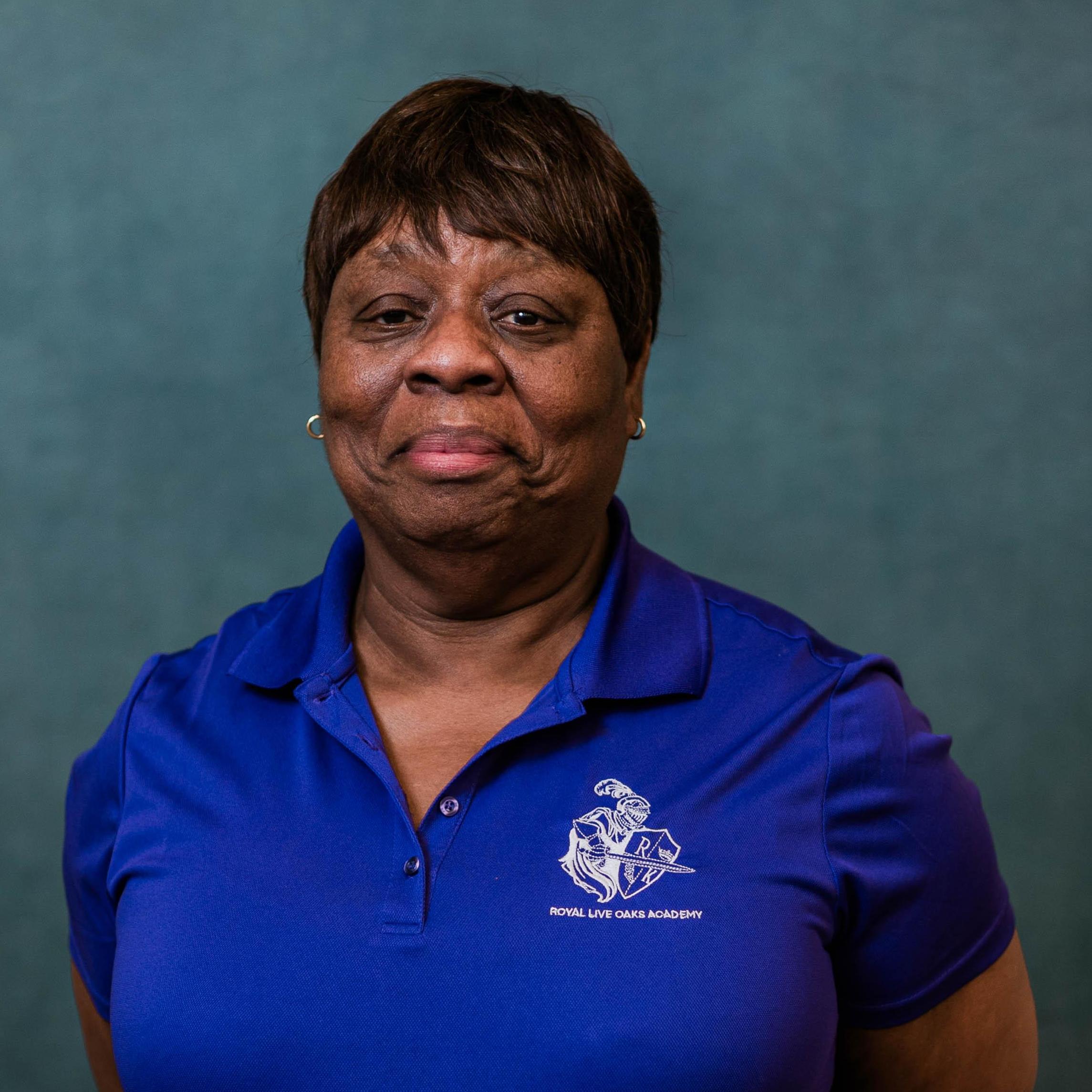 SeneithaEdwards Chisolm's Profile Photo