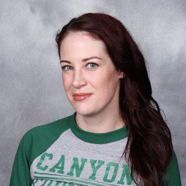 ShannonMcKinnon's Profile Photo