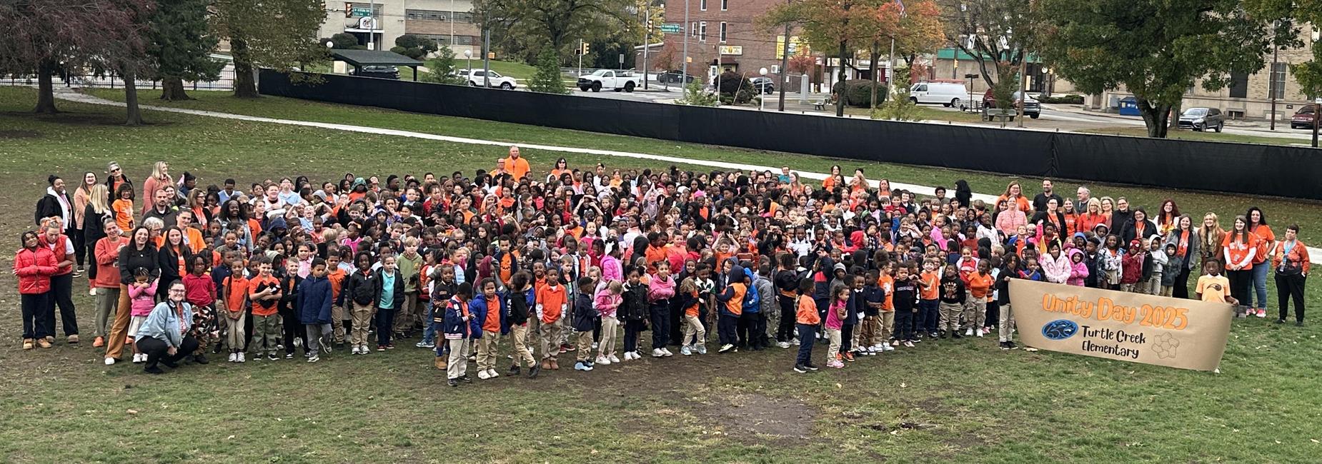 Turtle Creek students and staff on Unity Day