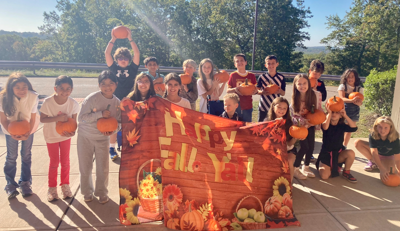 Fall picture with pumpkins
