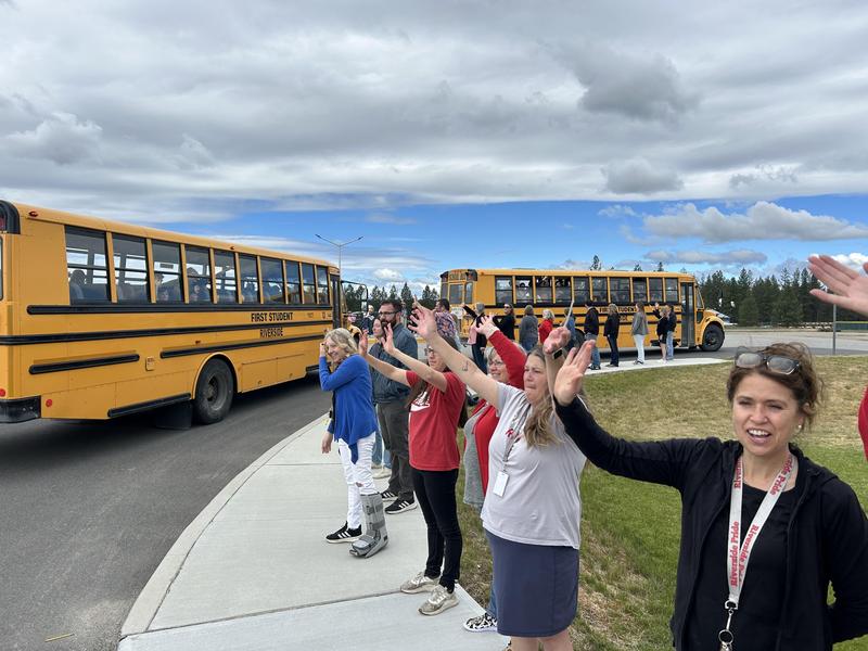 Bus sendoff