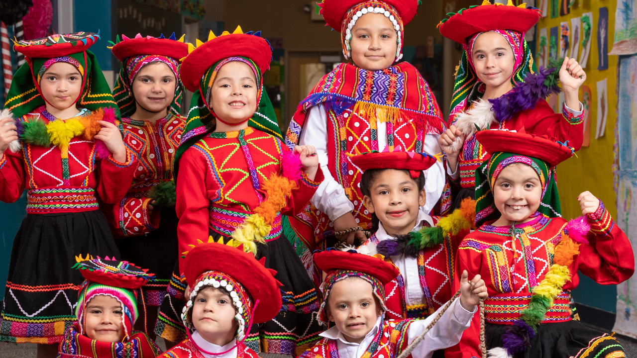 students dressed in traditional peruvian clothing
