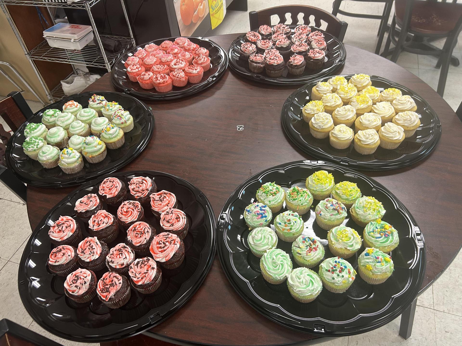 Glow Dance Cupcakes
