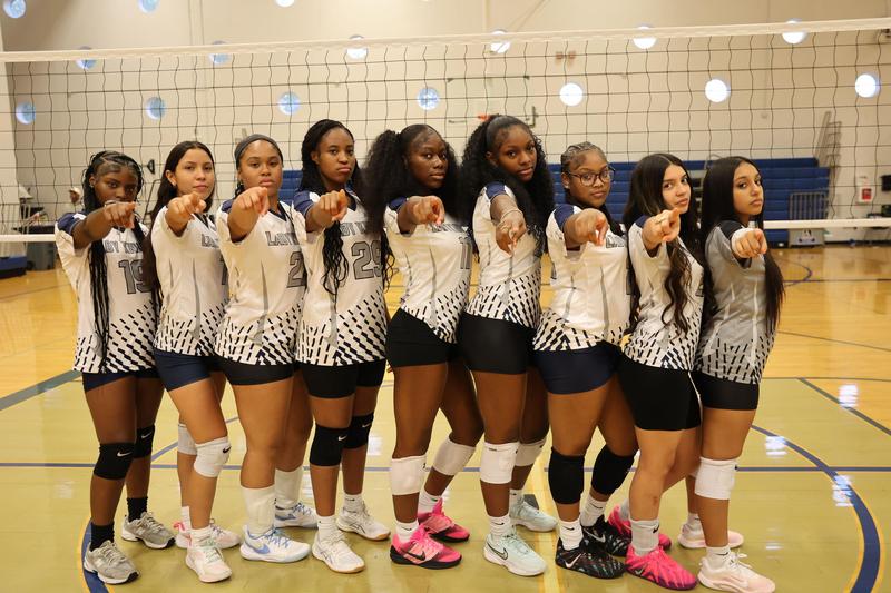 EMKS FALL SPORTS MEDIA DAY!!! Featured Photo