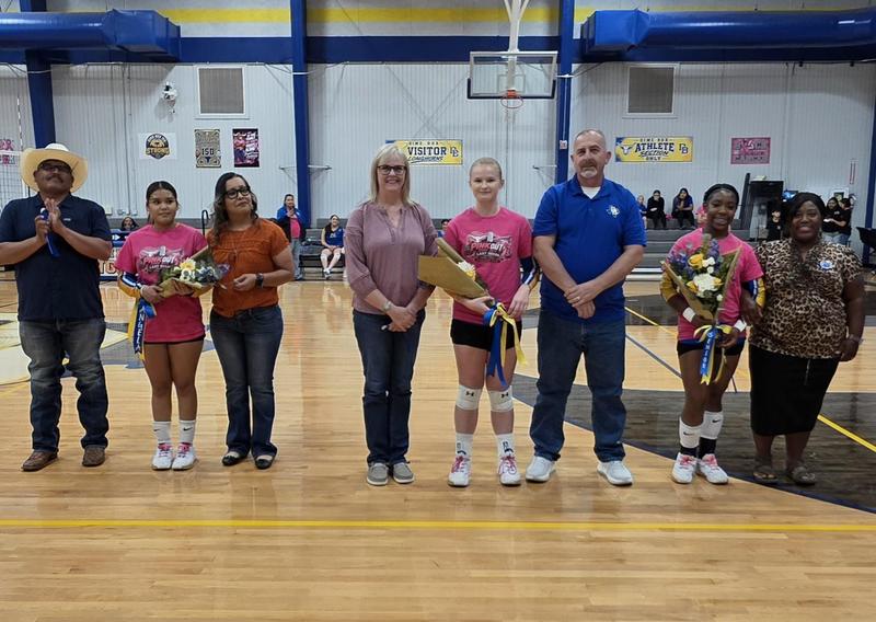 🏐 CELEBRATING OUR SENIOR LADY HORNS! 💙 Thumbnail Image