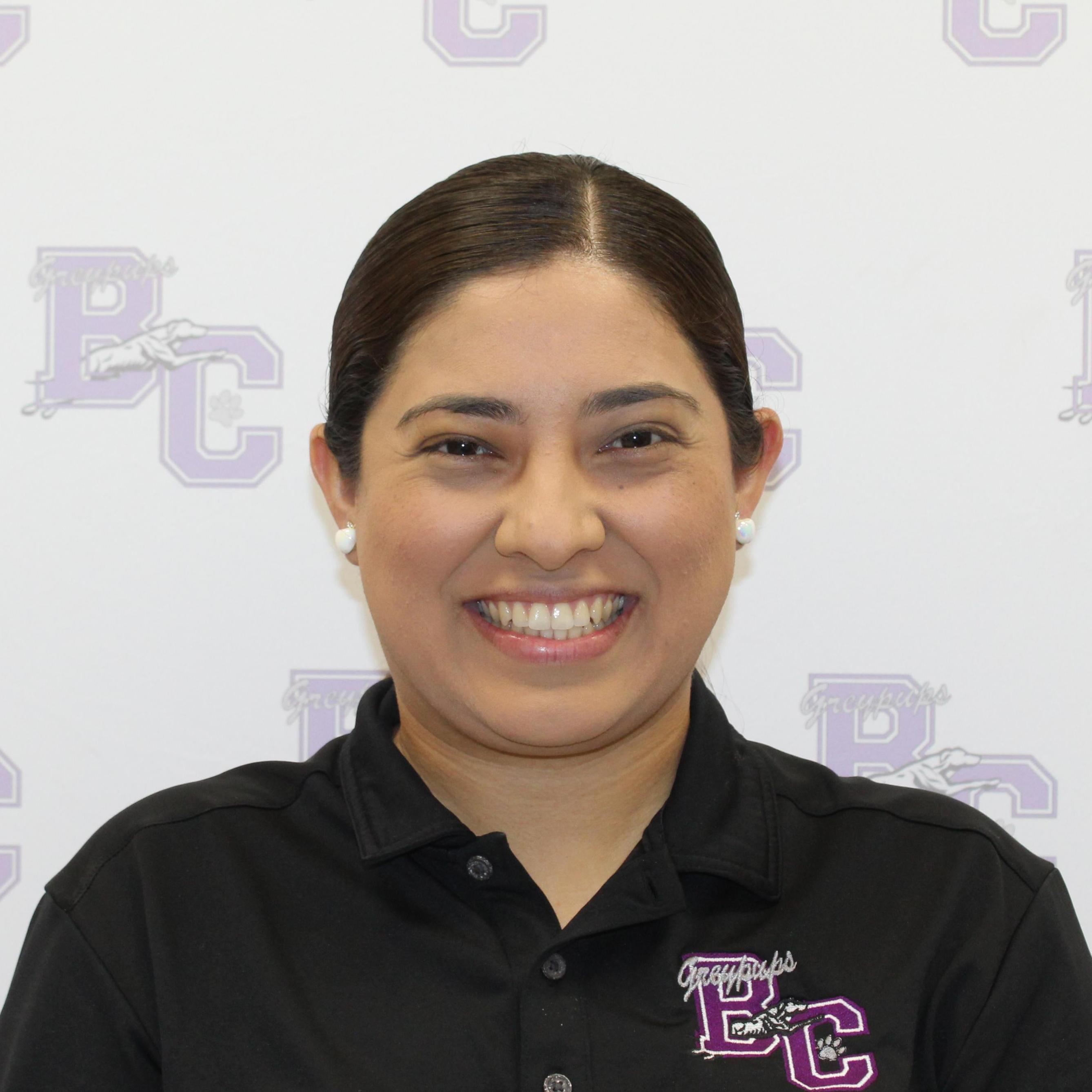 VeronicaMoran-Garcia's Profile Photo