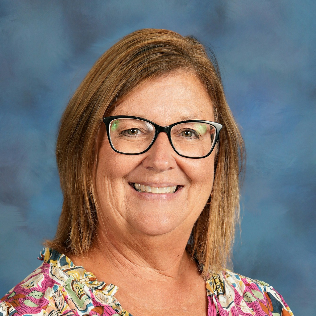 LeslieCheek's Profile Photo