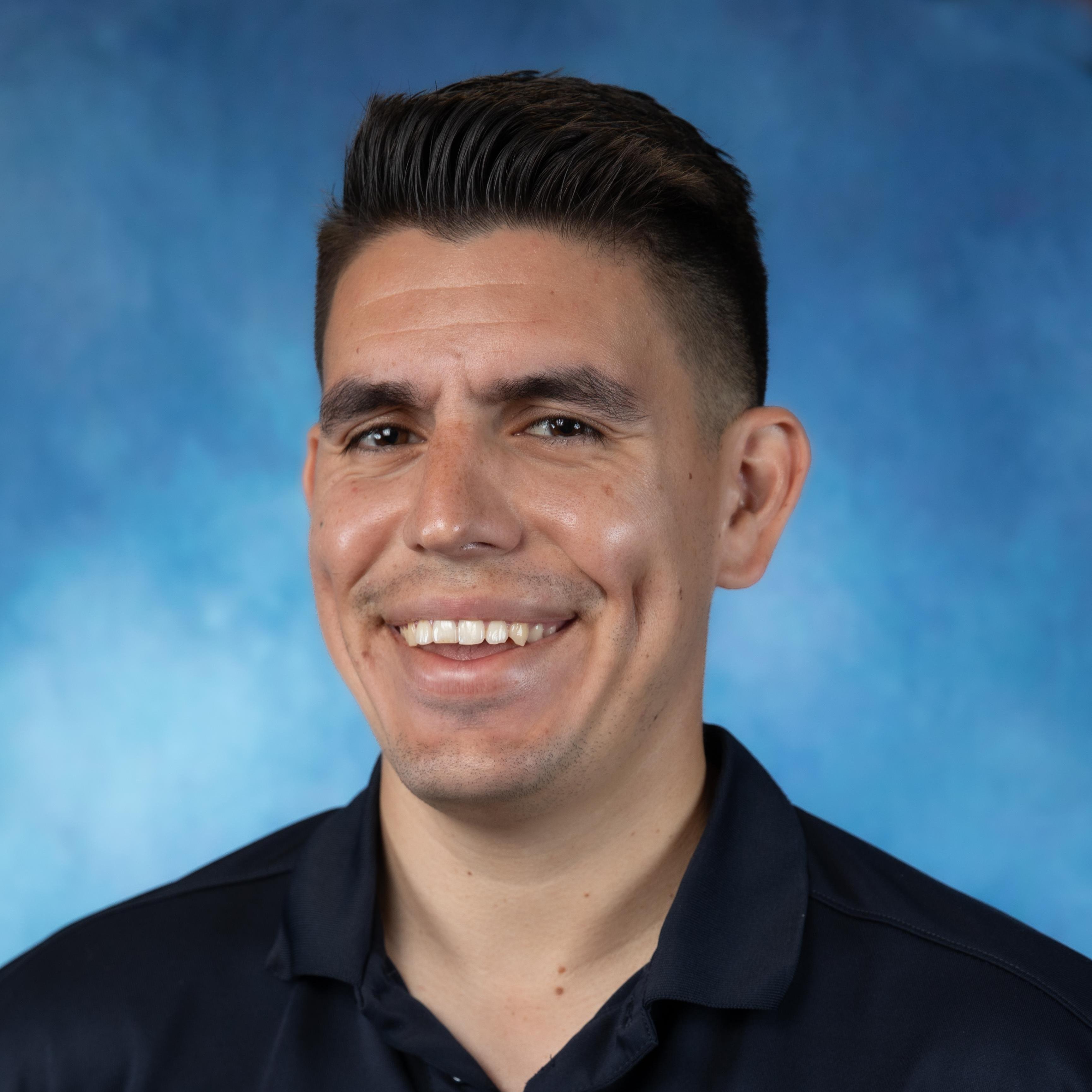 J. GarrettLuna's Profile Photo